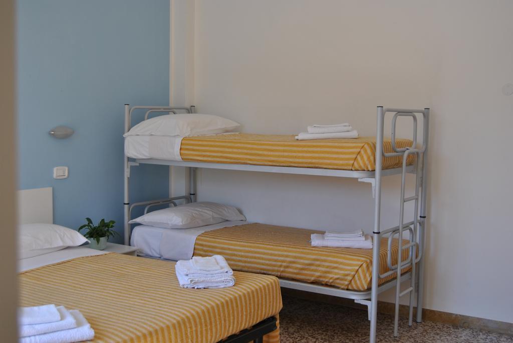 Le Aromatiche B&B Viserbella di Rimini Dış mekan fotoğraf